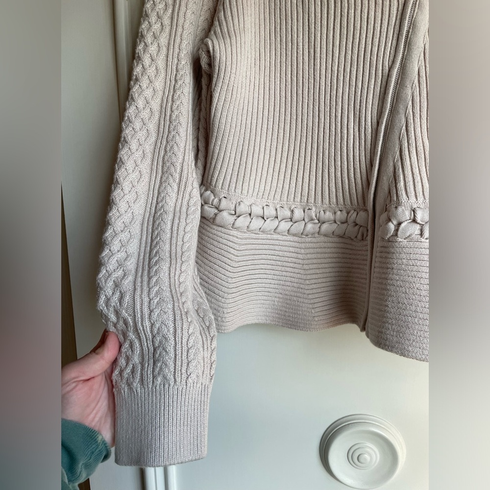 Soft cream jacket - Picture 6 of 6